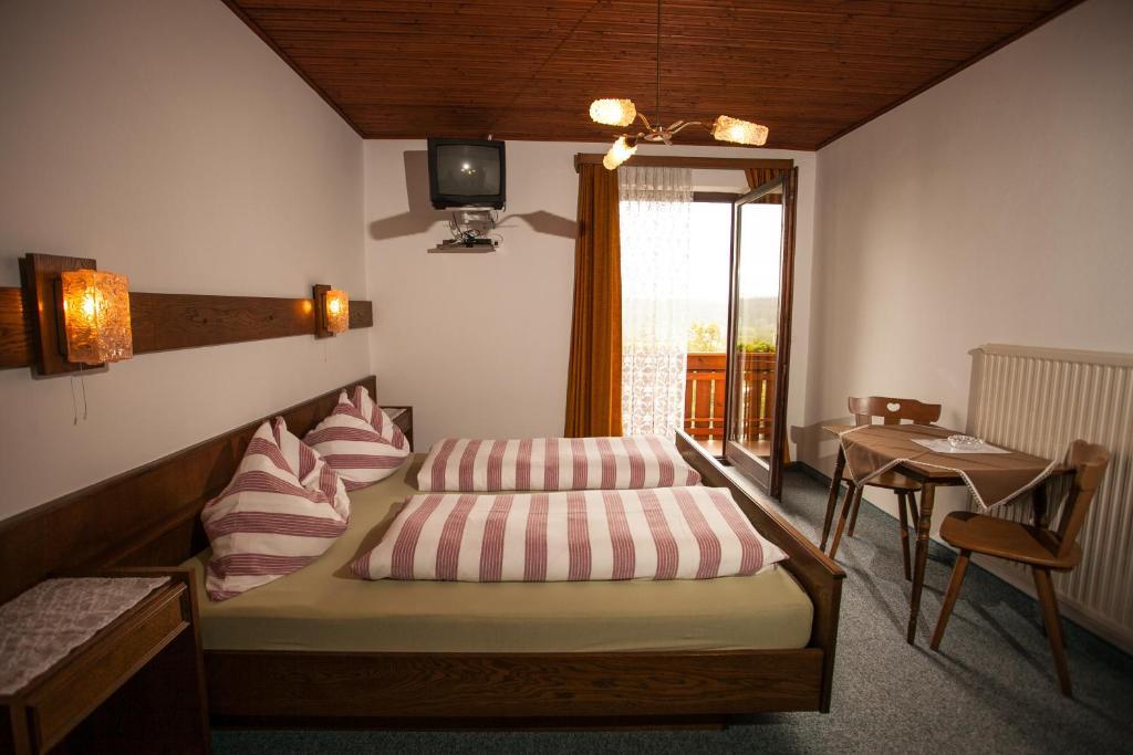 Ferienpension Garni Hubert Rigelnik Sankt Kanzian am Klopeiner See Oda fotoğraf
