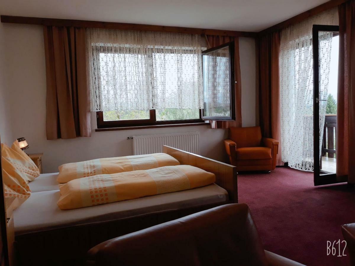 Ferienpension Garni Hubert Rigelnik Sankt Kanzian am Klopeiner See Dış mekan fotoğraf